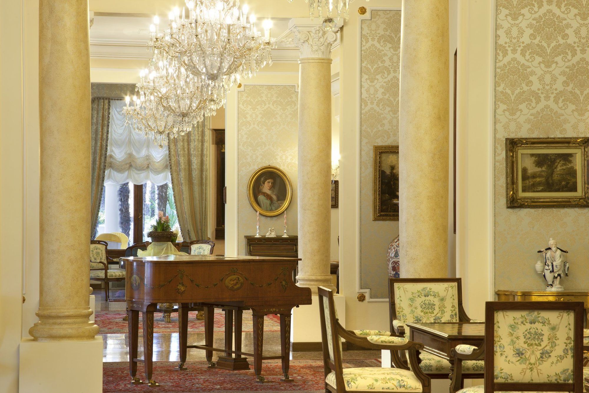 Grand Trieste & Victoria