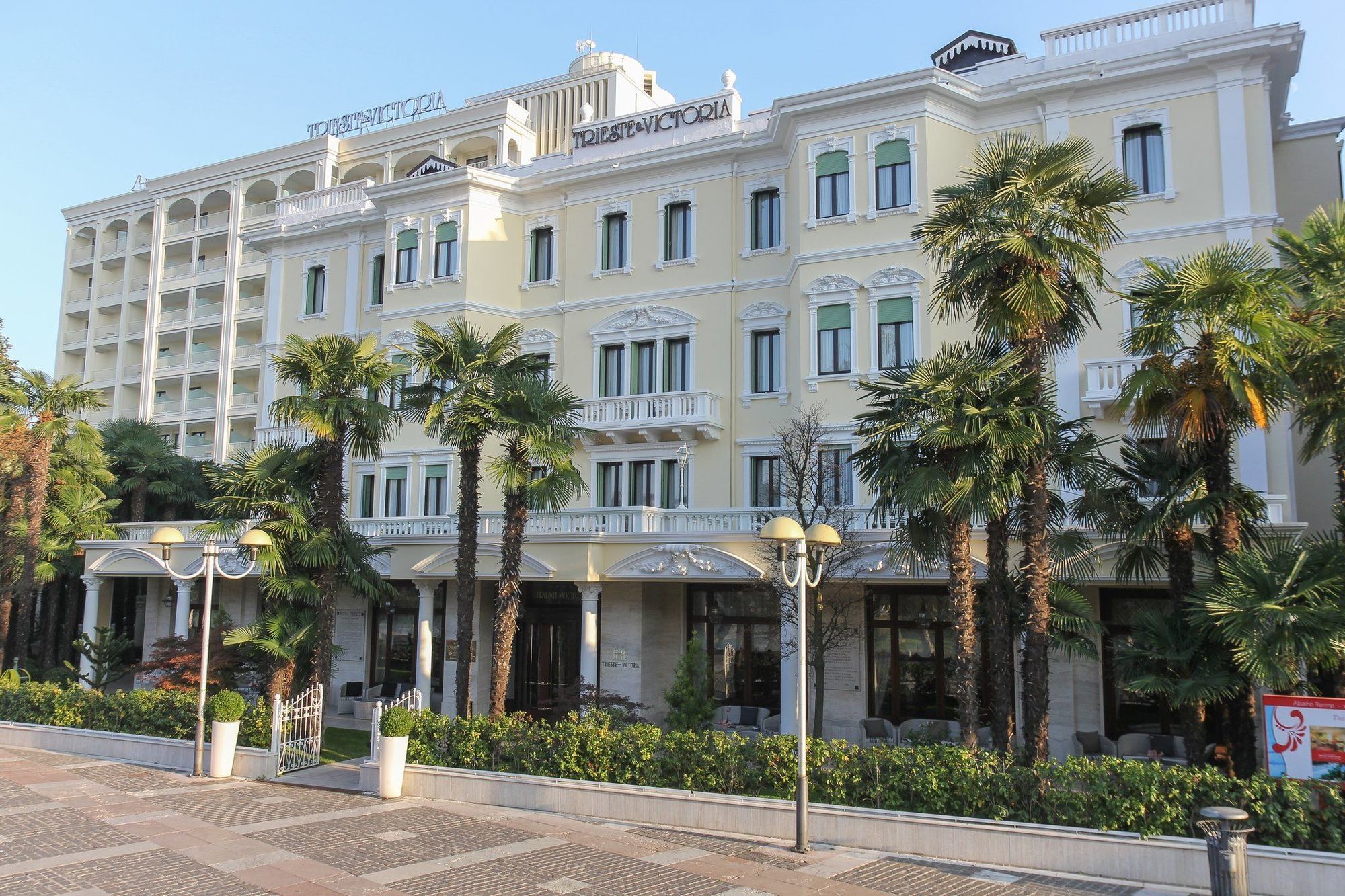 Grand Trieste & Victoria